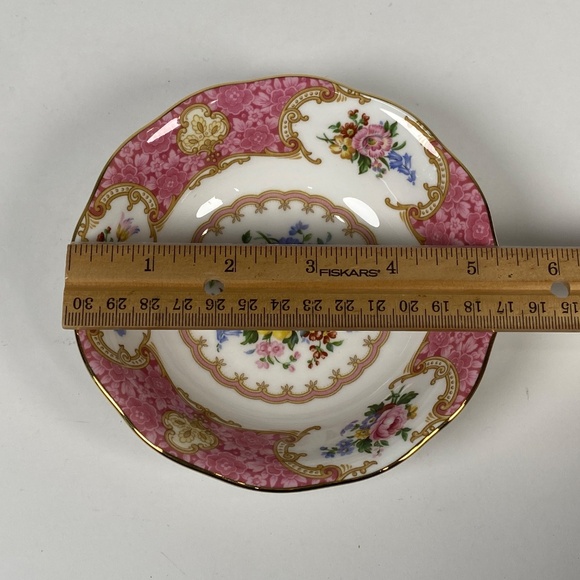 Vintage Royal Albert Bone China Lady Carlyle Dessert Fruit Bowl Made in England - Picture 6 of 6